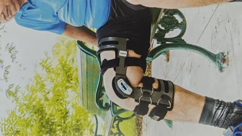 Medical Grade Knee Braces by Singar Rehab
